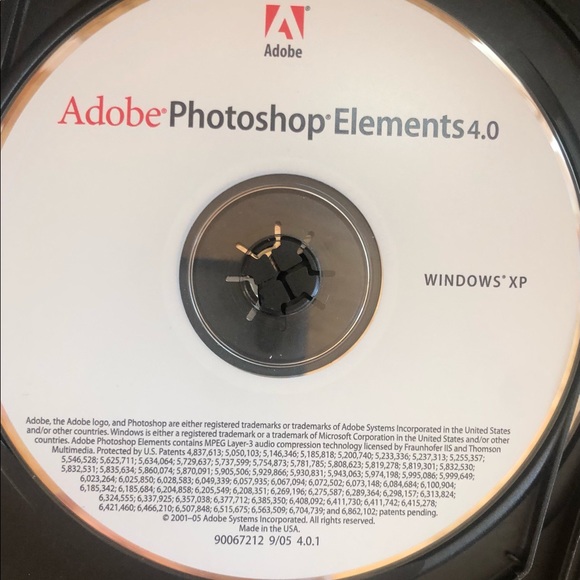 ADOBE PHOTOSHOP ELEMENTS 4.0 & ADOBE PREMIERE ELEMENTS 2.0  SET WITH MANUALS - Picture 5 of 8